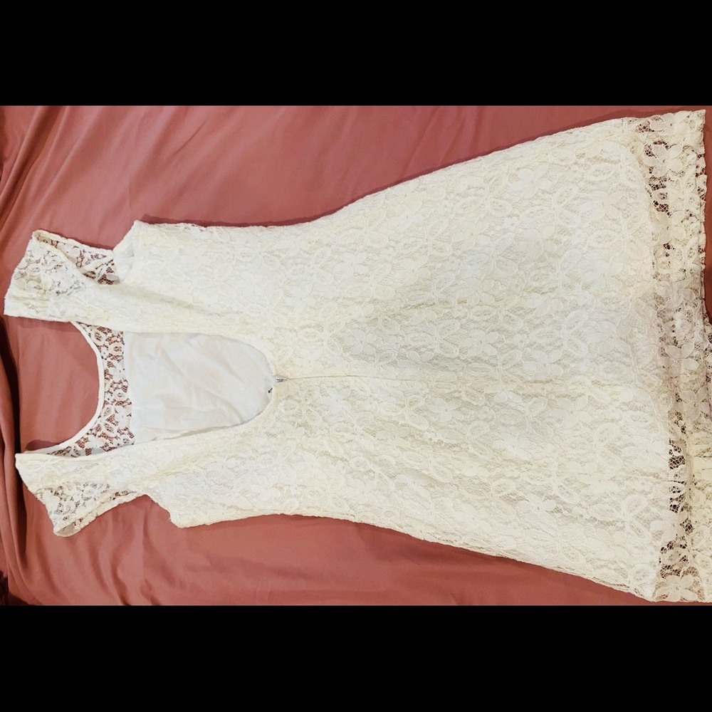 White lace dresses